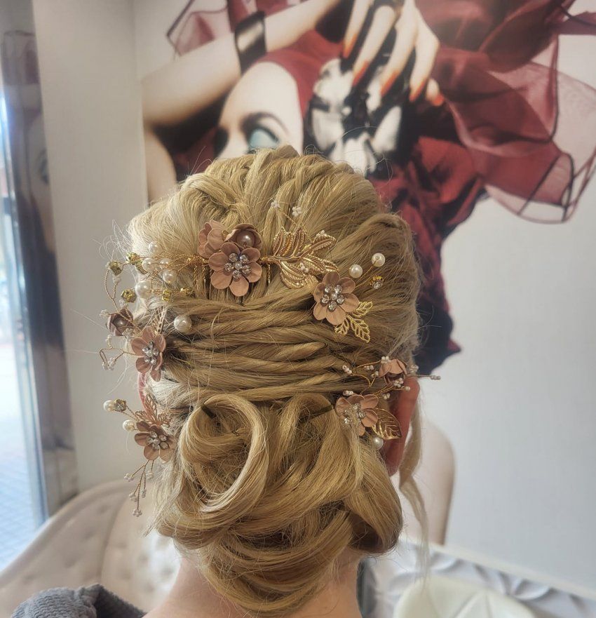 Peinados de Bodas y Eventos especiales